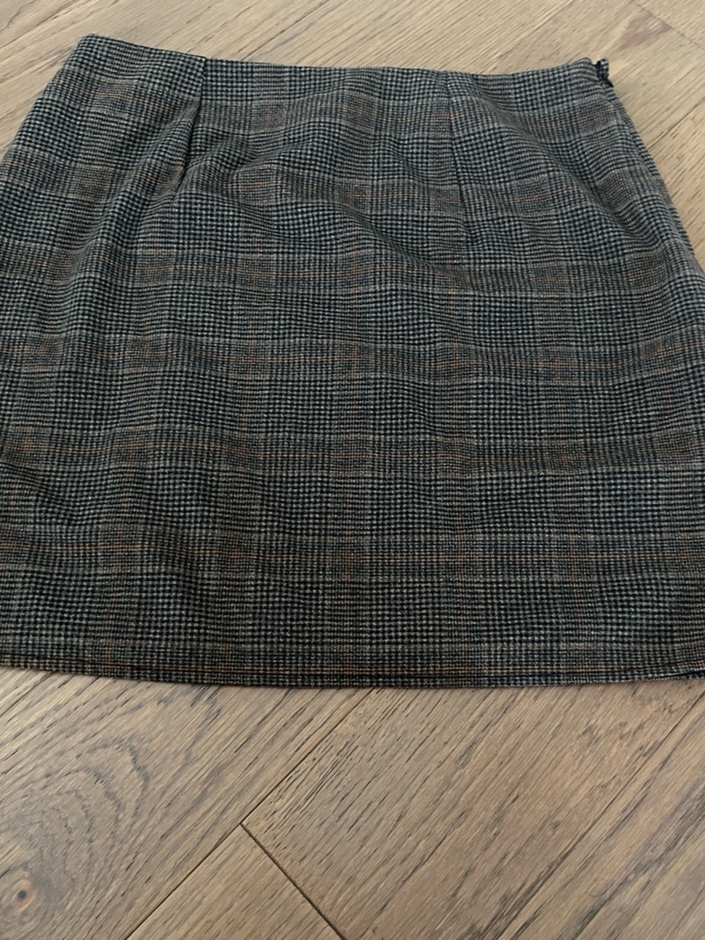 Old Navy Plaid Mini Skirt in Gray and Brown